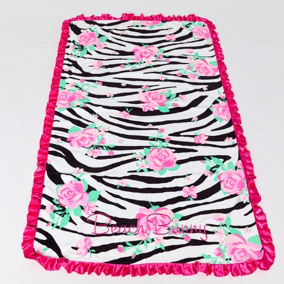 Beach Bunny Zebra Rose Oversized Ruffle Beach Towel - Picture 2 of 2